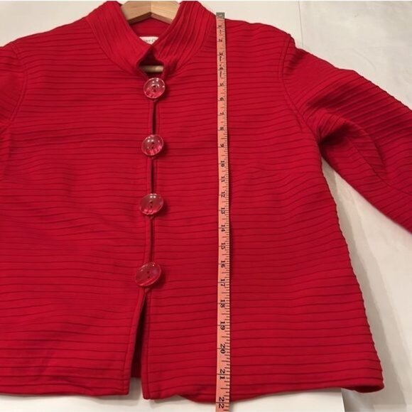 Coldwater Creek Red Ribbed Stripe Jacket with large buttons Size Medium Petite - Picture 8 of 8